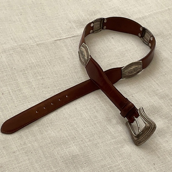 Fossil Western Concho Boho Brown Leather Silver Metal Adjustable Belt Size M - Picture 1 of 16